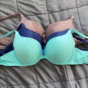Victoria’s Secret bras